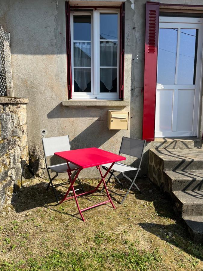 Maison Au Coeur Du Morvan Arleuf Exteriör bild