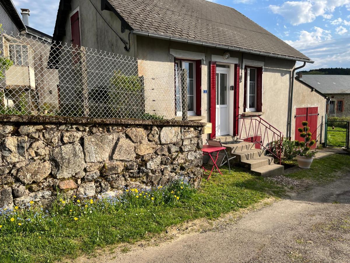 Maison Au Coeur Du Morvan Arleuf Exteriör bild